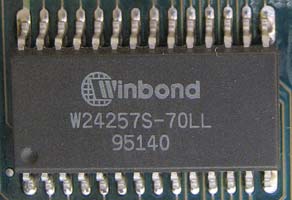 Winbond W24257S-70LL
