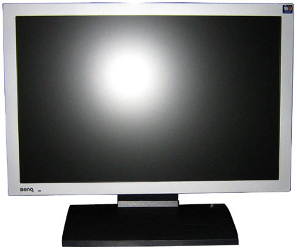  19”   Benq FP 92W