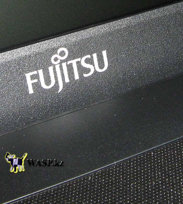    Fujitsu LIFEBOOK AH502 NG