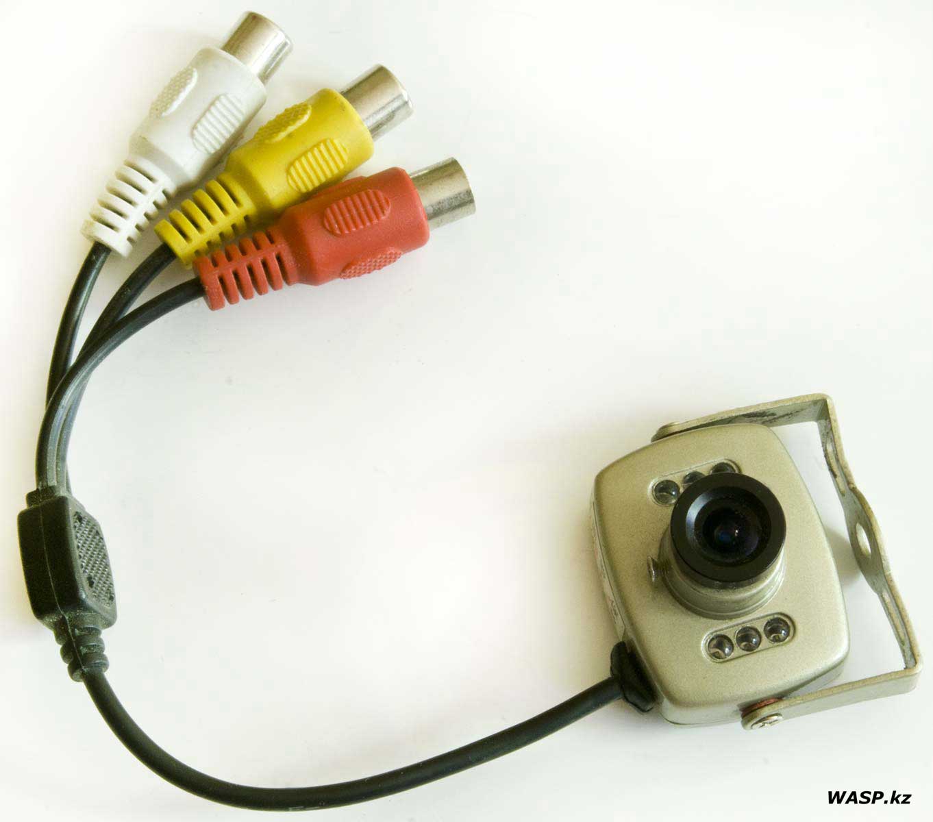QuanAn QA-883 полное описание камеры