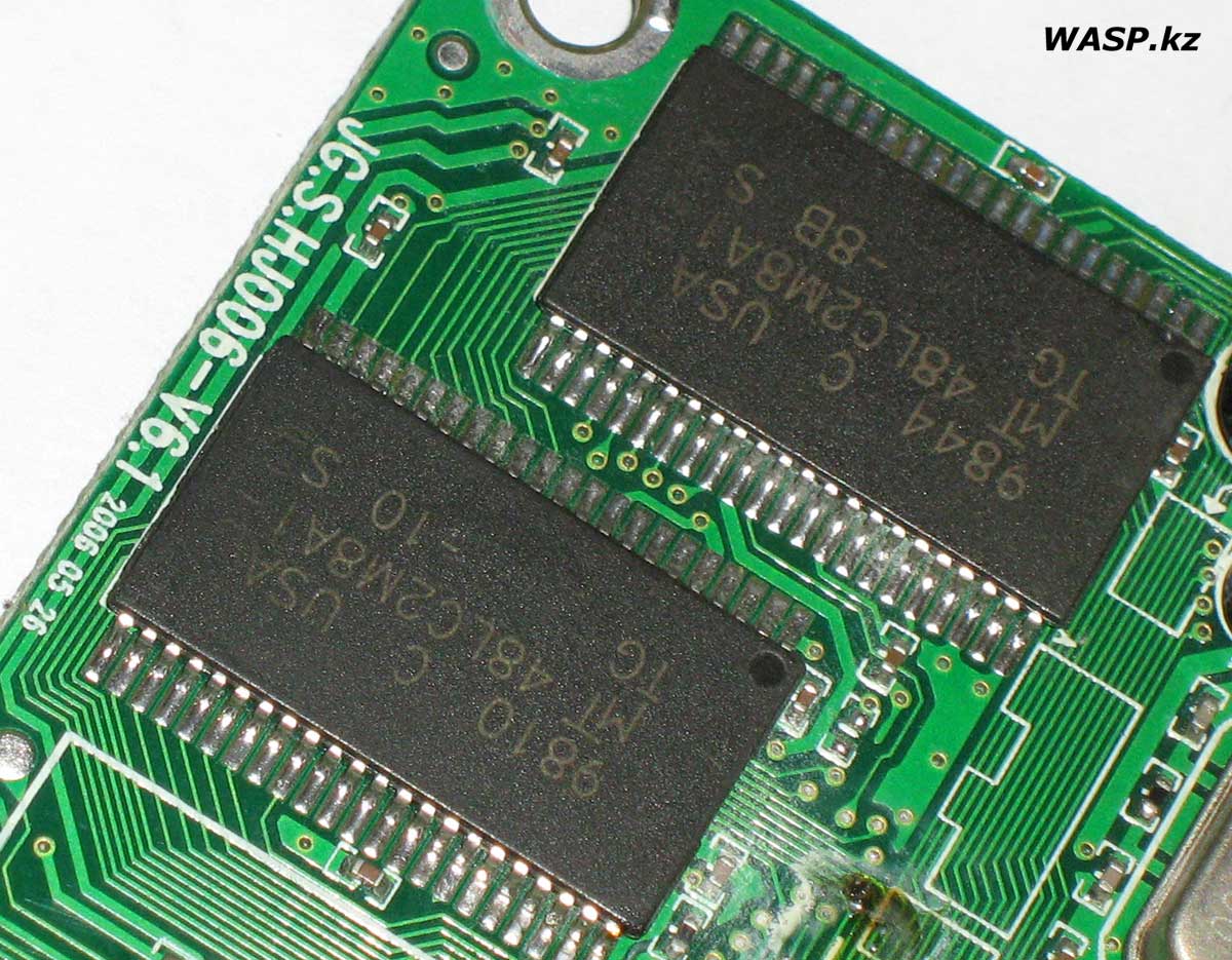 MT 48LC2M8A1-TG чипы ОЗУ тип SDRAM в плеере