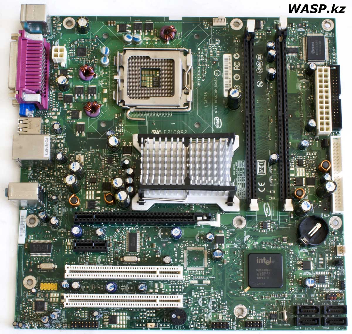 Intel D946GZIS или D66165-502 материнская плата LGA775