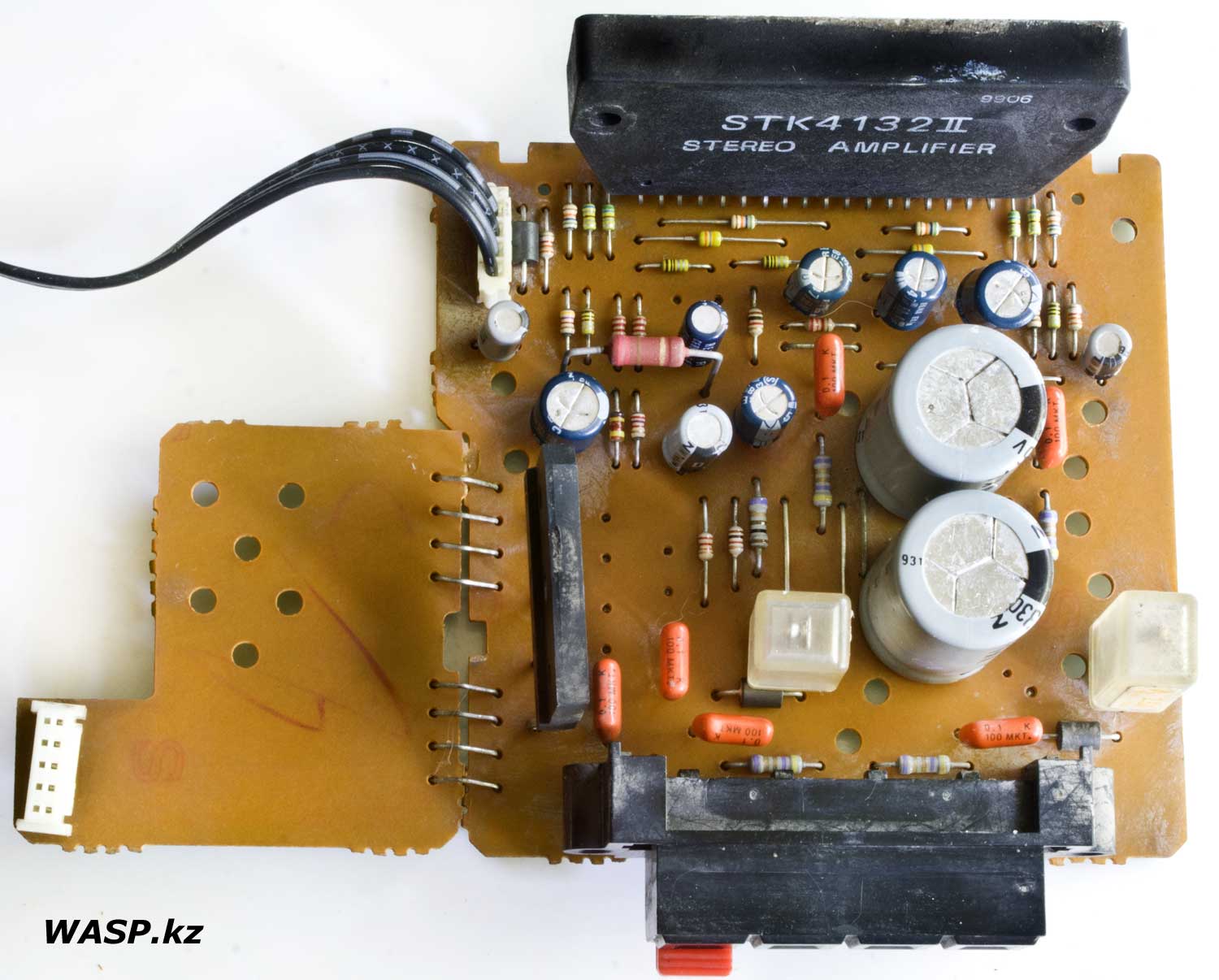 STK4132II Stereo Amplifier усилитель звука в PHILIPS FW41/20