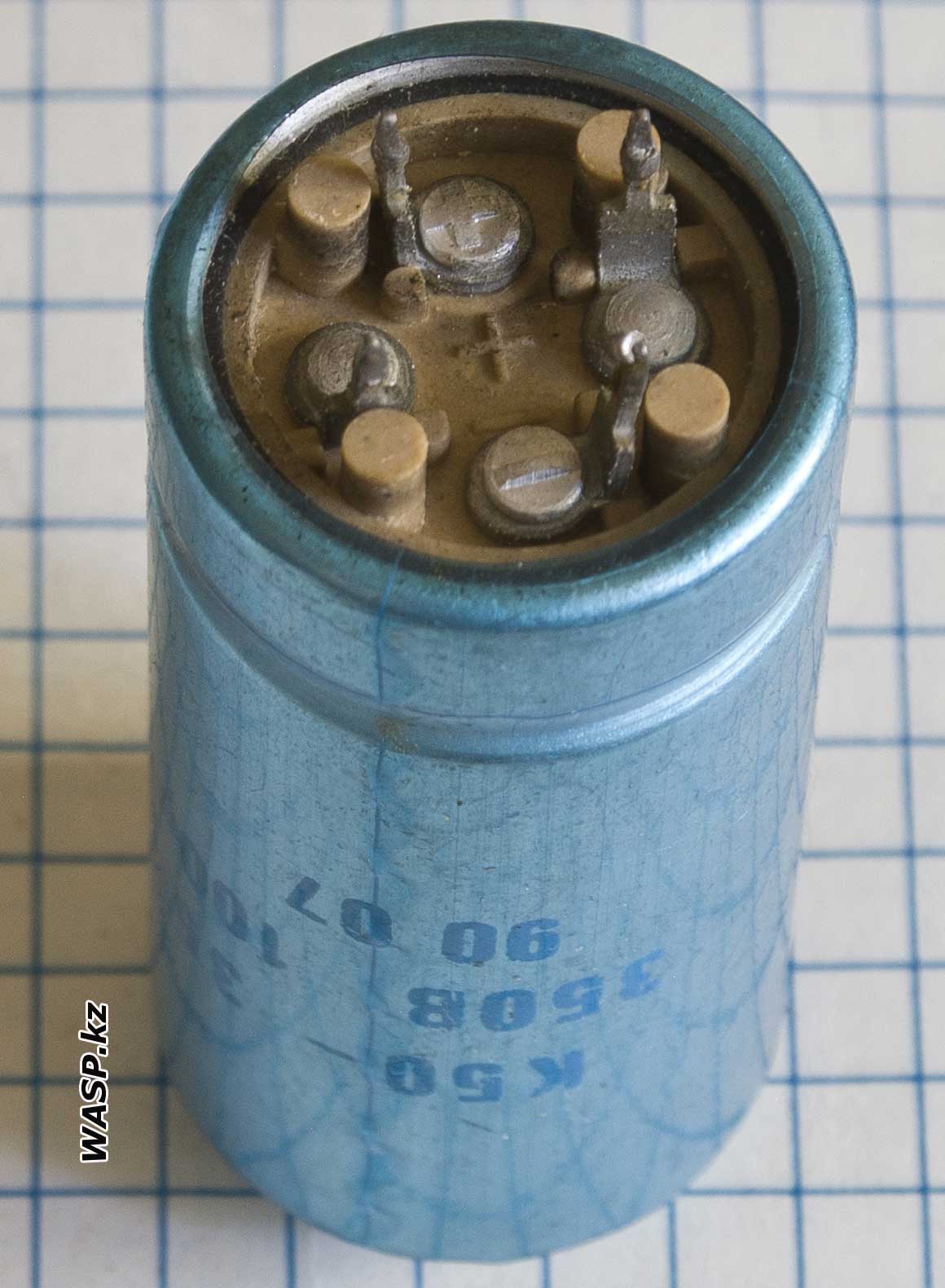Полное описание конденсатора К50-35Б 100 мкФ 350В 1990 года