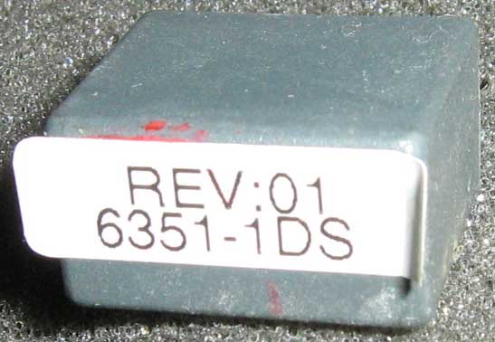 наклейка на пленочном конденсаторе REV:01 6351-1DS