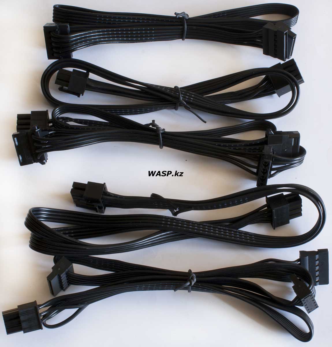 Gamemax GM-800 отстегивающиеся кабели БП