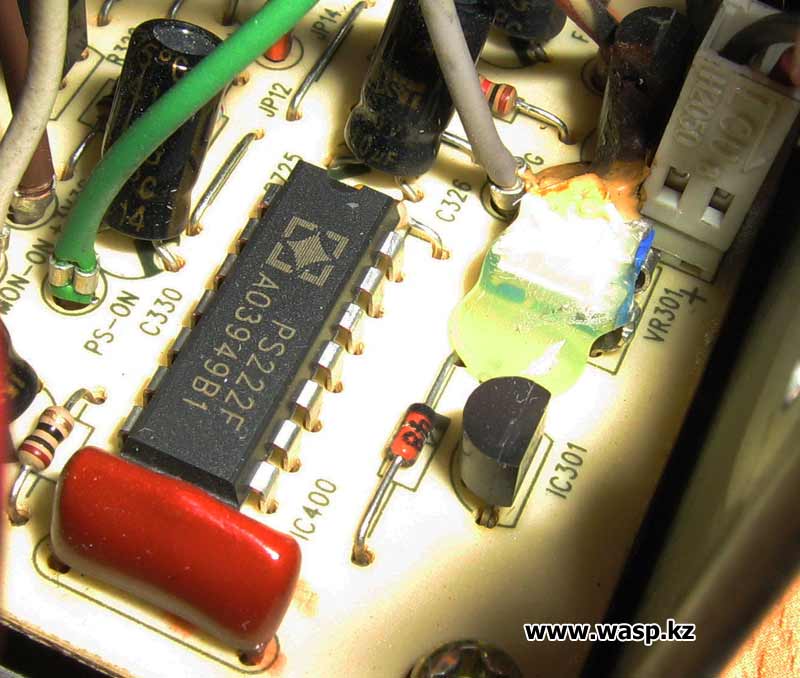 микросхема защиты PS222F в Lite-on PS-5161-6F1