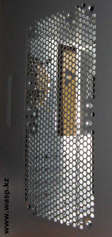Delux DLC-MV872 боковая стенка с вентиляцией