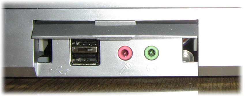 USB разъемы и аудио выходы на корпусе Orion 8681
