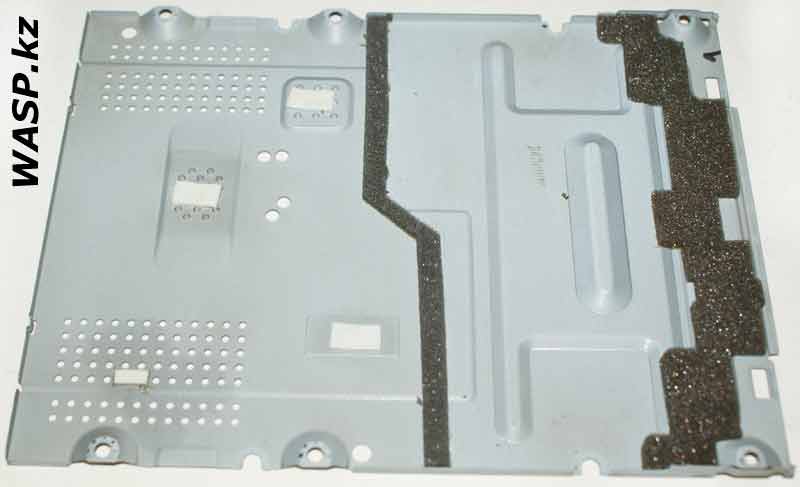 Sony NEC Optiarc ND-4550A снимаем нижнюю часть корпуса