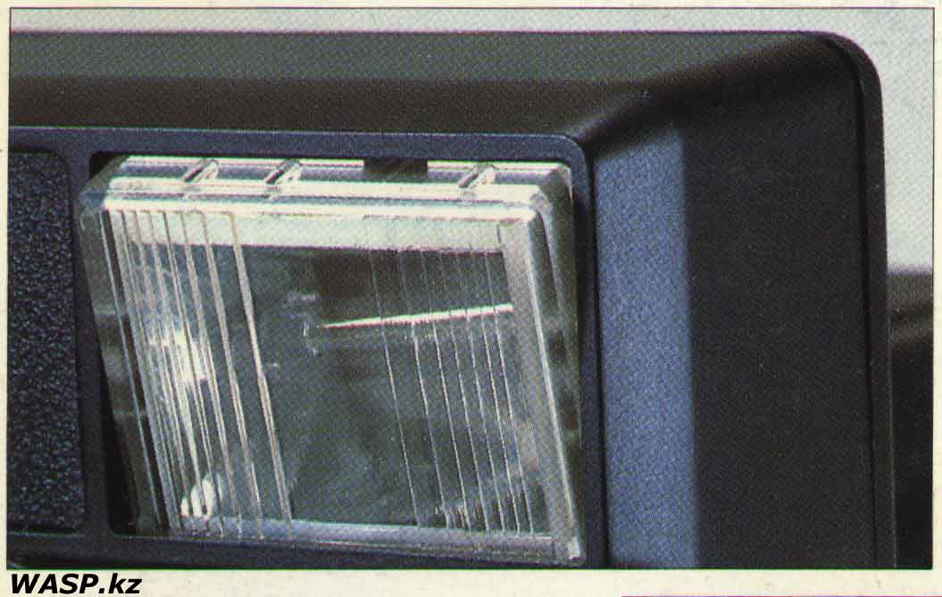 Polaroid SLR680 поворотная вспышка