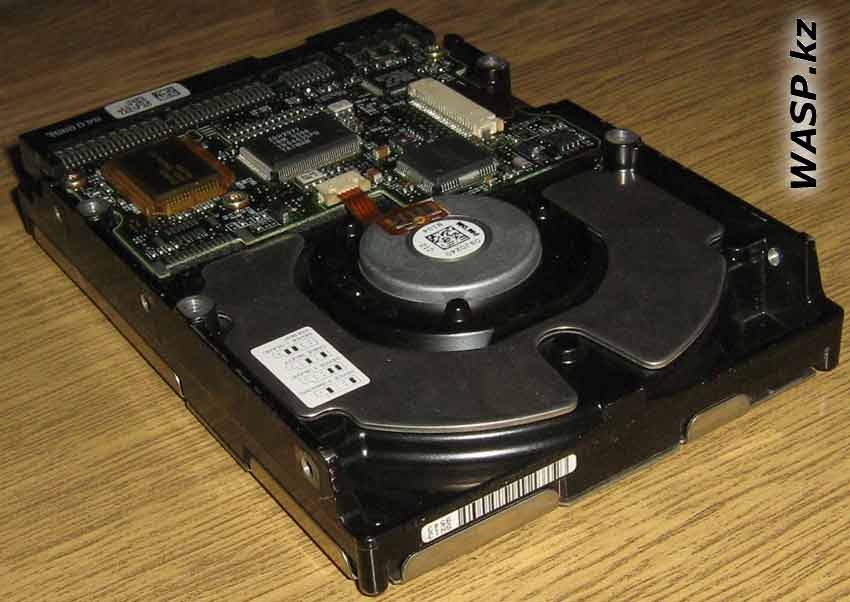 IBM DHEA-38451 старинный жесткий диск
