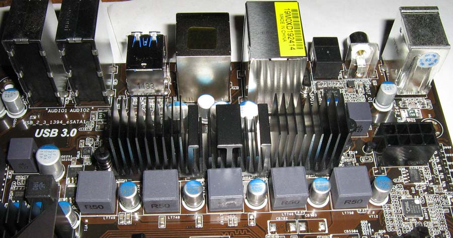ASRock 970 Extreme3   CPU