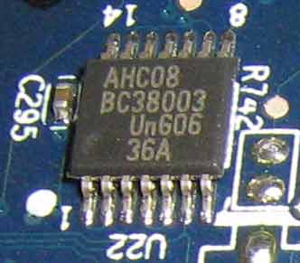 микросхема AHC08 BC38003 в ноутбуке