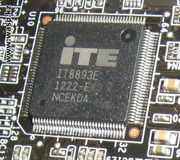 ITE IT8893E микросхема на плате ECS Z77H2-A3