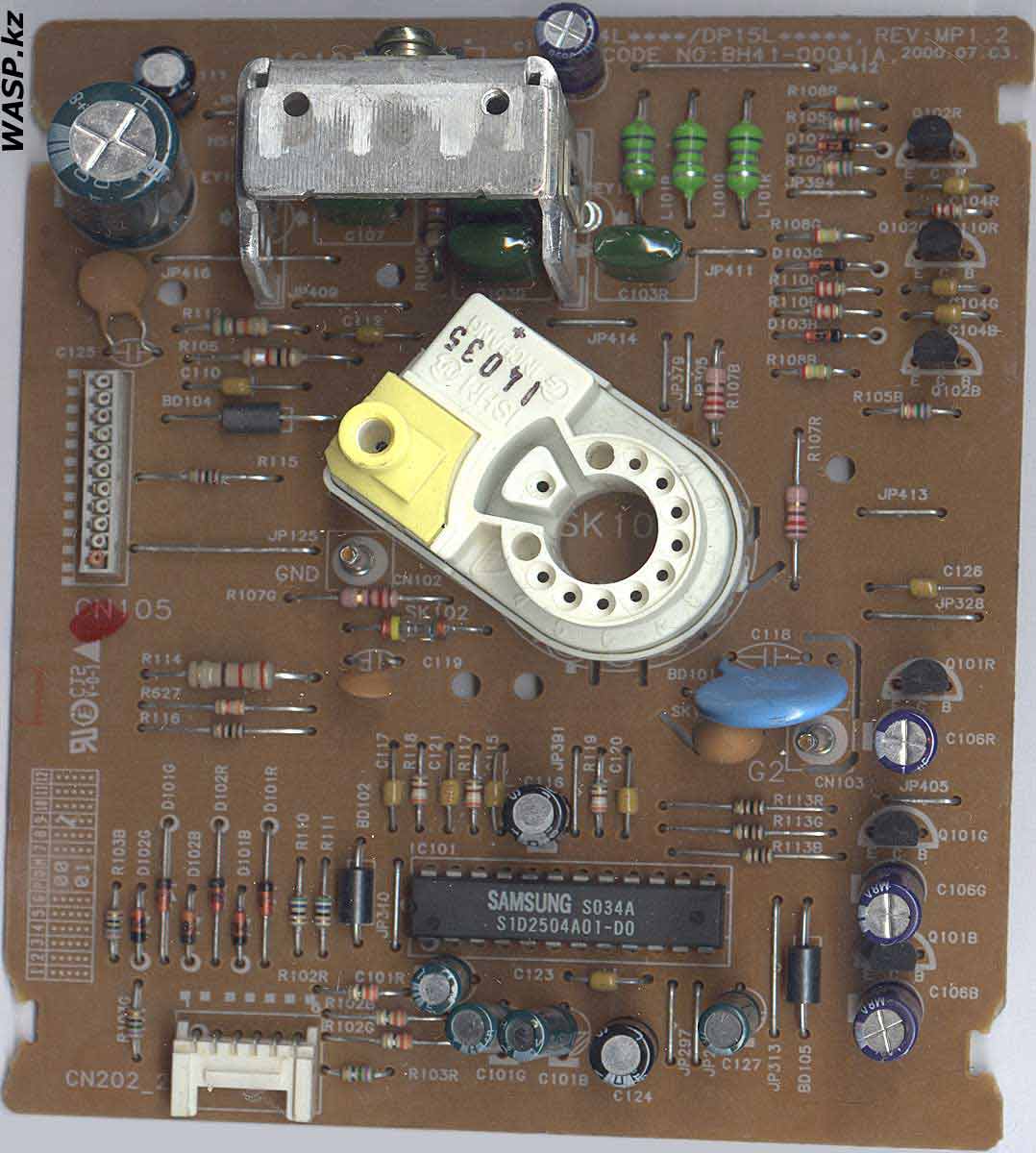 SAMSUNG S1D2504A01-D0 микросхема в SyncMaster 450b