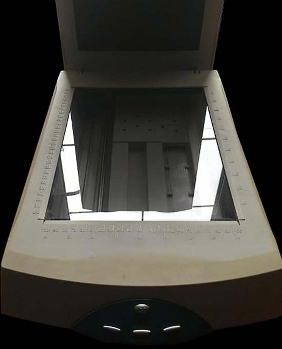 BenQ ScanPrisa 640BU CCD сканер, формат А4 описание