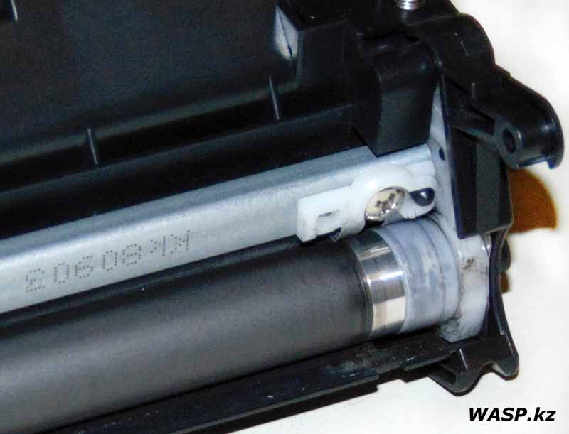 HP Q7553A чистка магнитного вала и бушингов