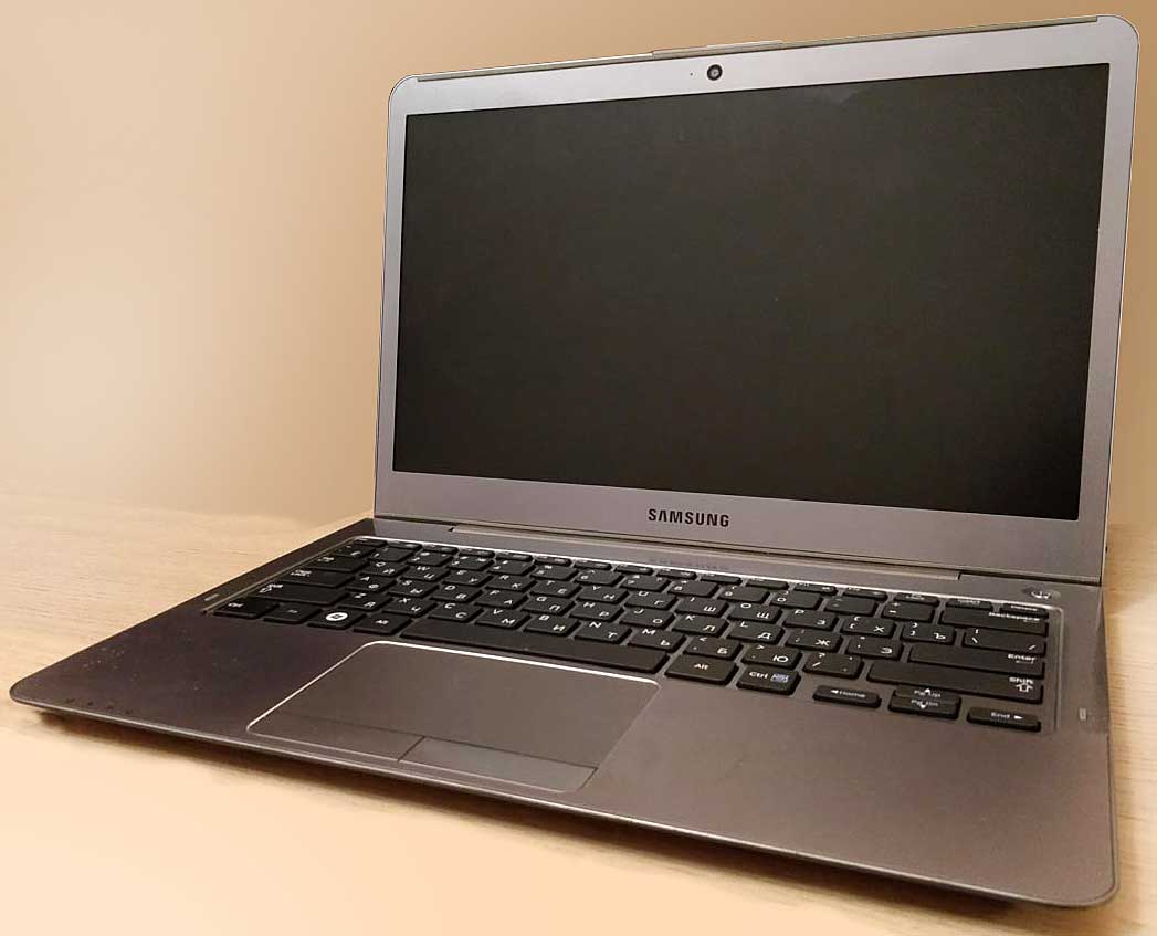 Описание ноутбука Samsung 5 Ultra 530U3 характеристики