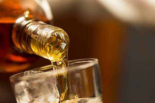 Алкоголизм как бороться, почему, и народная медицина