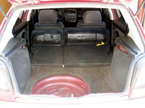 Volkswagen Golf III багажник